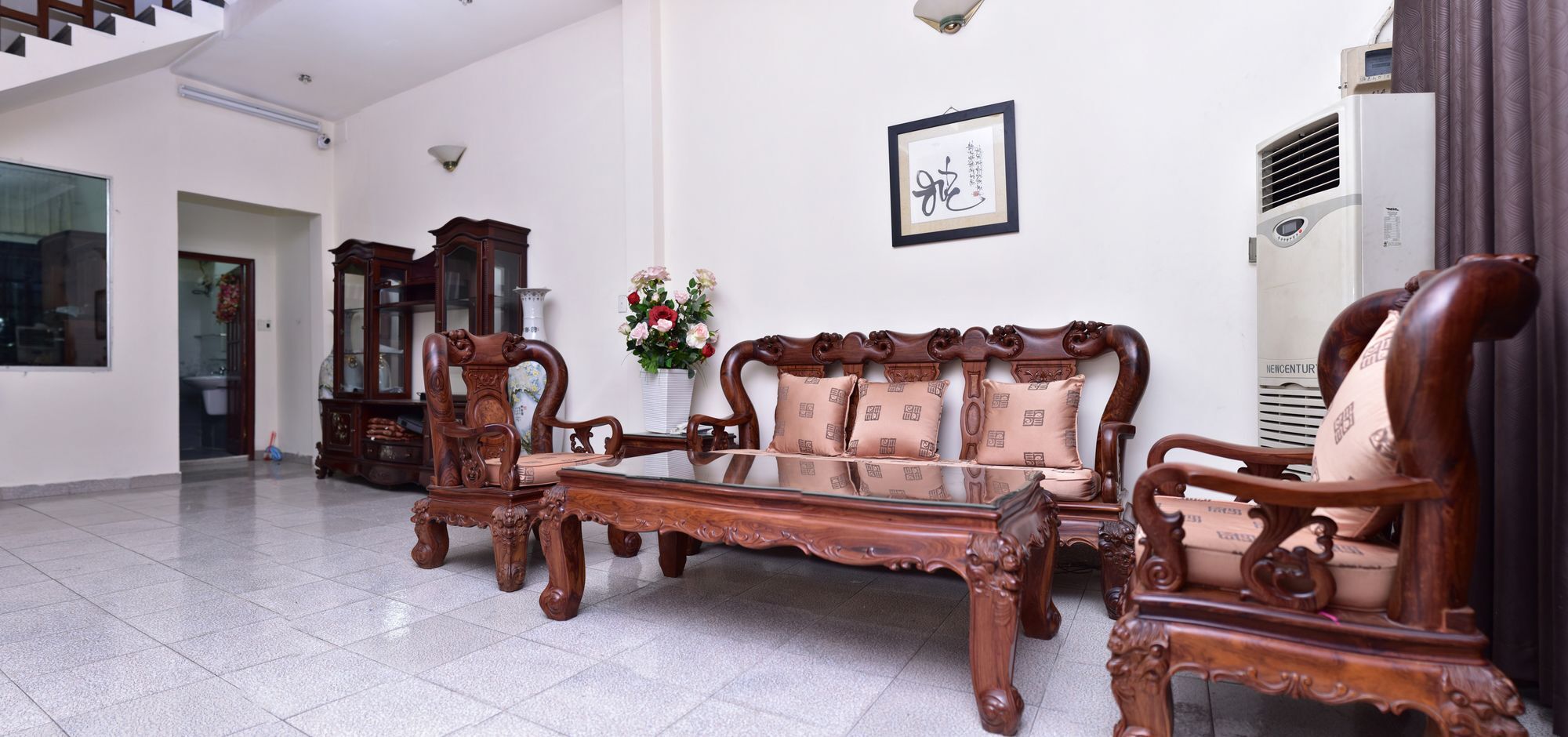 Khách sạn Linh Homes For Expat TP. Hồ Chí Minh